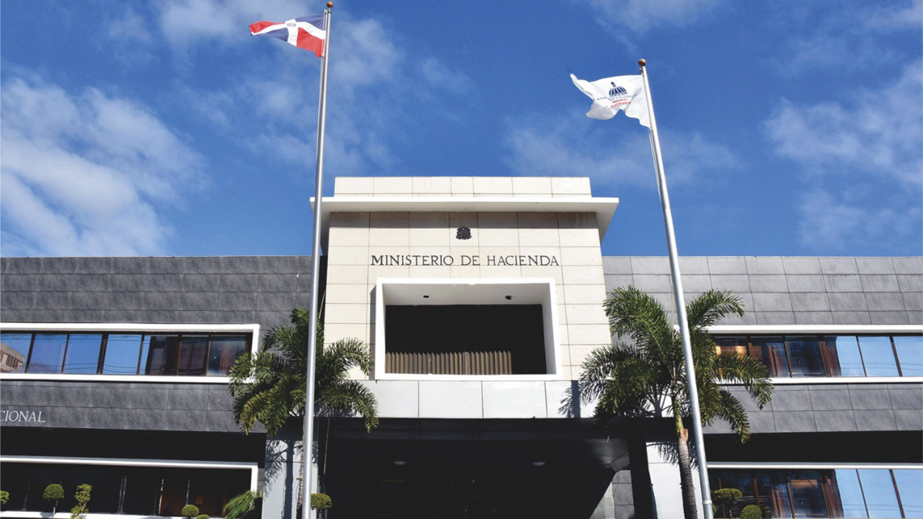 Standard & Poor’s mejora la calificación crediticia de República Dominicana y la sube a “BB”