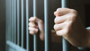 Imponen un año de prisión y presentación periódica a hombres acusados de muerte de un empresario en Miches