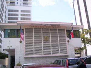 Consulado paga servicios funerarios y traslado de dominicana fallecida en Miami

