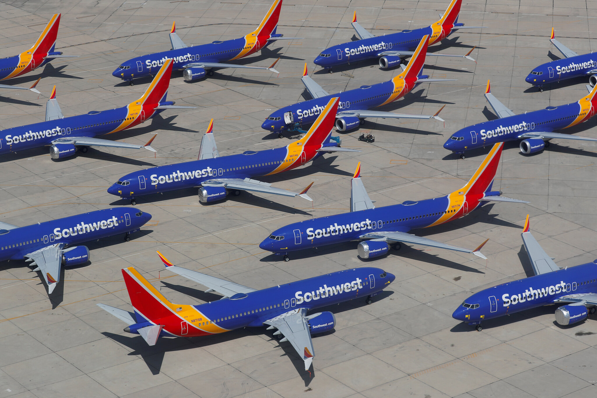Investigan cancelaciones de vuelos de Southwest Airlines