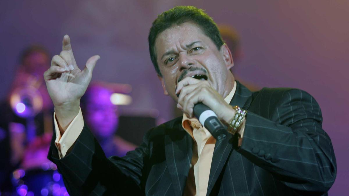 Lalo Rodríguez es despedido en Puerto Rico a son de música y aplausos