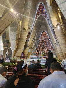 Esperan llegada Restos de Amable Aristy Castro a la Basílica de la Altagracia