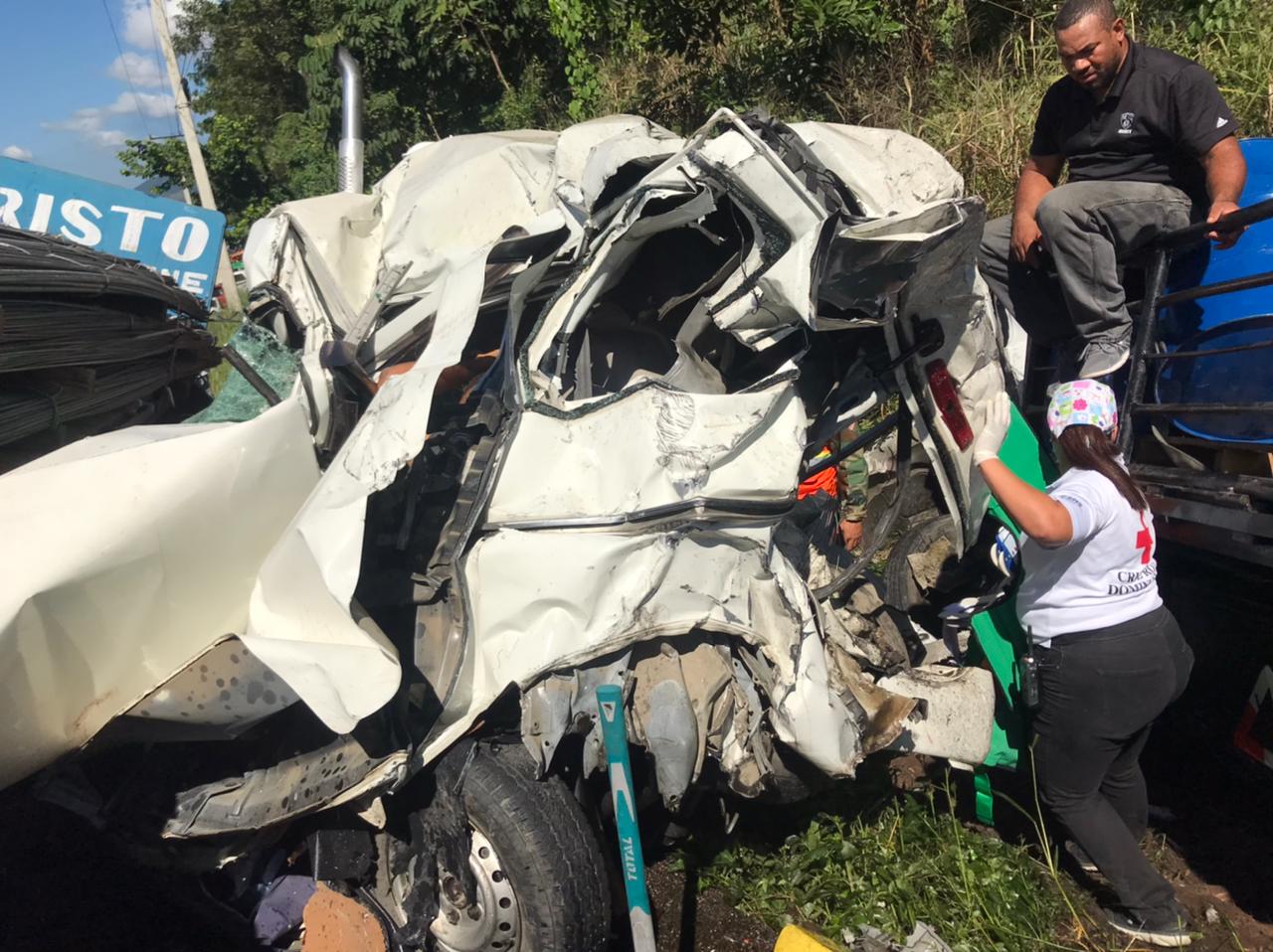 Accidente múltiple en la cubre Autopista Duarte, dirección Santo Domingo a Santiago