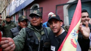 Bolivia: arrestan un gobernador opositor de Evo Morales y denuncian que fue un 