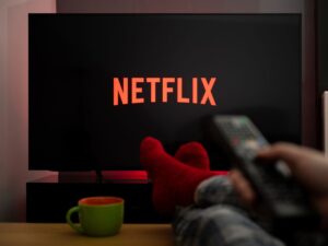 Netflix pierde guerra de plataformas tras fracaso publicitario