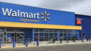 Abaten a hombre que hirió a empleada de Walmart en Indiana