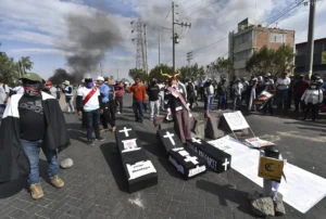 Andes “descienden” sobre Lima y piden renuncia de Boluarte