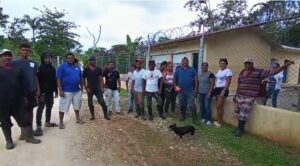 Productores reclaman al Gobierno construcción de varias obras en Samaná