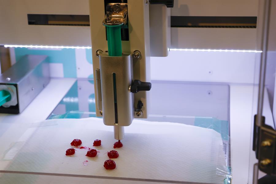 Hospital español ensaya medicamentos infantiles elaborados con impresora 3D