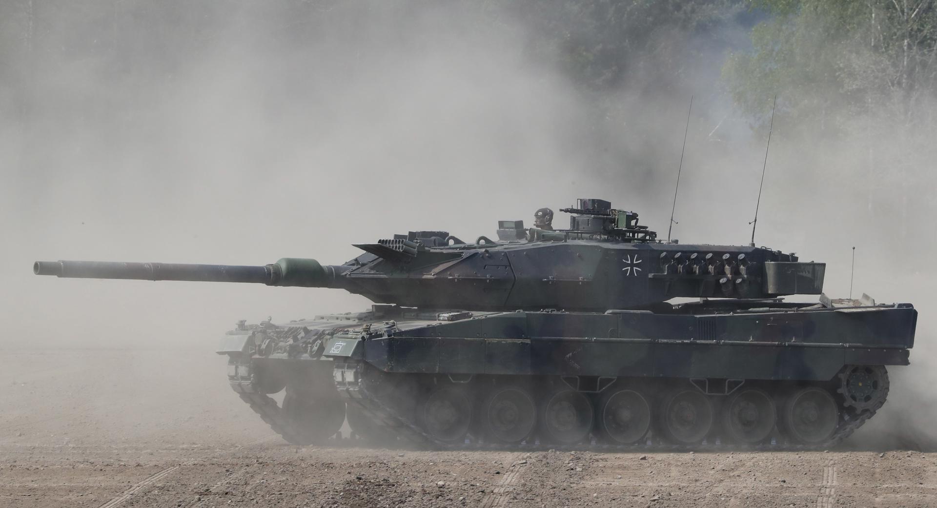 Kiev espera recibir hasta 140 tanques en la primera ola de los envíos de sus aliados