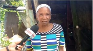 Mujer afectada por Fiona pide ayuda en San Cristóbal