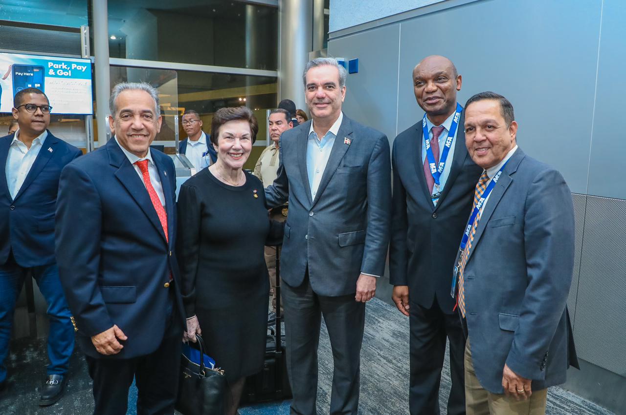 Esteban Hotesse, único dominicano enntre aviadores Tuskegee