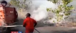 Incendio forestal en Cerro de Chacuey en Dajabón amenaza con dejar comunidades sin agua