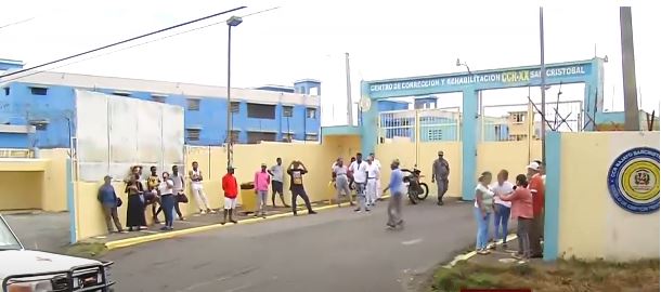 Se reporta motín en la cárcel de Najayo Hombres; familiares se encuentran desesperados