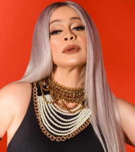 Miriam Cruz estrena 2023 con éxito musical “Yo Soy La Buena”