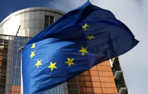 Entra en vigor prohibición de la Unión Europea a importación de diésel ruso