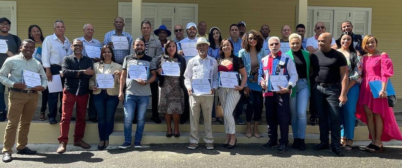 Clúster Ecoturístico de la provincia Espaillat realiza taller formativo para comunicadores
