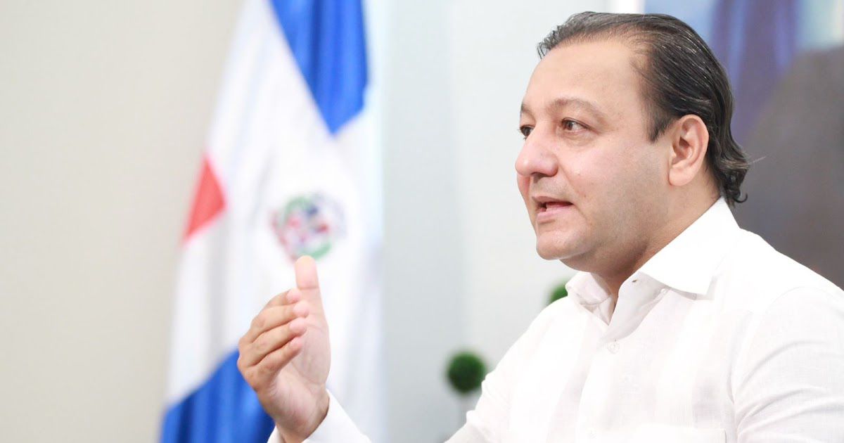 Abel Martínez califica proyecto ley sobre trata de personas como "traición a la Patria"