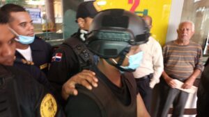 Dictan 6 meses de cárcel a policía acusado de muerte del niño Donelly Martínez en Santiago