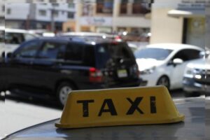 Transportista demanda identificación y captura de delincuentes asaltaron taxista 