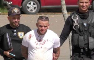 Envían a juicio de fondo tres policías acusados de matar joven peluquero en Cienfuegos 