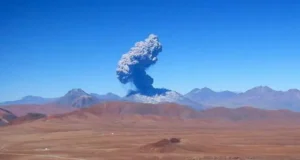 Chile entra en alerta por actividad de peligroso volcán que lleva 30 años sin erupcionar