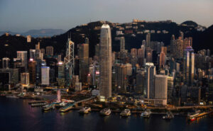 Hong Kong regalará 500.000 boletos de avión para atraer a los turistas