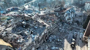  Ascienden a más de 41 mil las víctimas mortales tras los terremotos en Turquía 