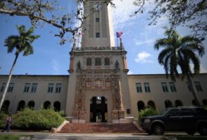 Cierran nueve campus de la Universidad de Puerto Rico por receso académico