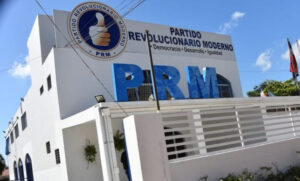 Dirigentes del PRM en la Bija apoyan a Jesús Cáceres como director del distrito municipal 