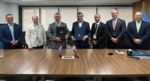 Entidades rectoras de recursos hidráulicos de RD y Cuba firman acuerdo 