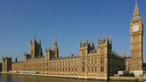 Los parlamentos británico y escocés vetan TikTok por motivos de seguridad