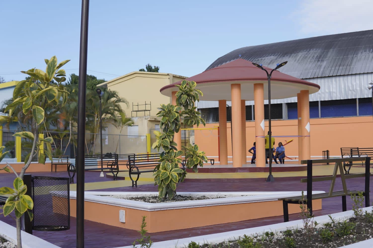 Inauguran nuevo parque recreativo e infantil en Yaguate