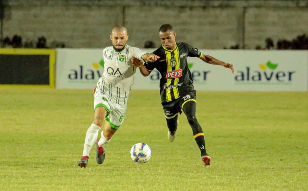Moca FC arranca con victoria ante Jarabacoa FC