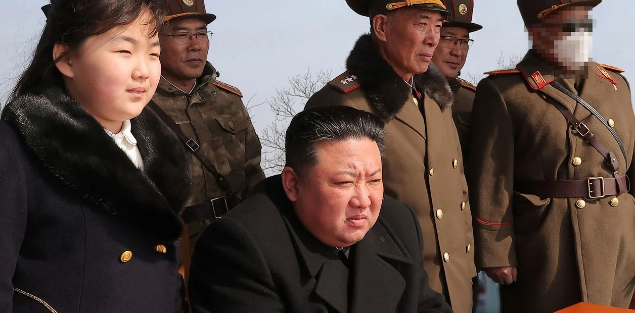 Kim Jong-Un simuló "un contraataque nuclear" de Corea del Norte