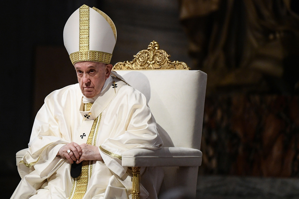 El papa, ausente en un Viacrucis con la guerra de Ucrania de nuevo presente