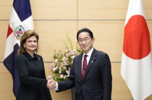 La vicepresidenta dominicana se reúne con Kishida en Tokio para estrechar lazos