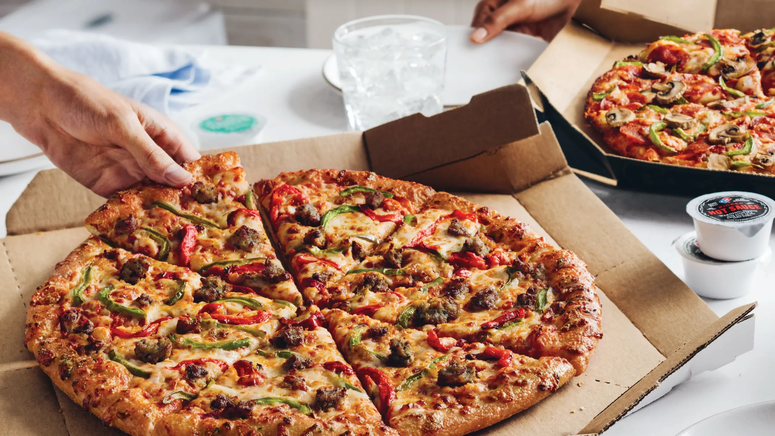 Chef revela la receta secreta de la pizza de Domino's
