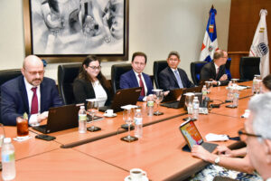 Misión del FMI valora como positiva la gestión fiscal de República Dominicana