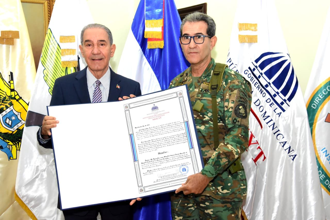 Hospitales militares reciben del MESCyT acreditación universitaria docente
