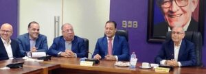 Planificación política en encuentro del PLD con Danilo Medina y Abel Martínez