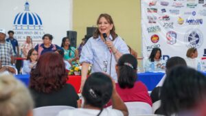 Plan Social celebra Día de las Madres en Sánchez Ramírez