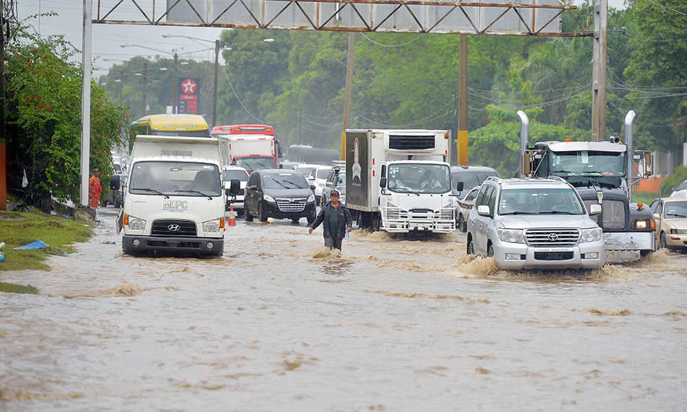 COE aumenta a 22 las provincias en alerta ante lluvias