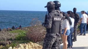 Menor fallece por ahogamiento en el malecón de Santo Domingo