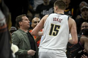 Nikola Jokic sentó de un empujón al dueño de Phoenix Suns