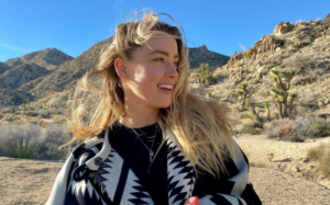 Amber Heard asegura es muy feliz viviendo en España y que habla español fluido