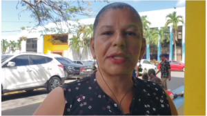Mujer denuncia patrulla policial hirió de bala a su hijo en Santiago