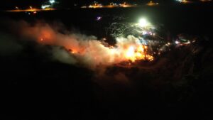 Voraz incendio afecta al vertedero municipal de Puerto Plata
