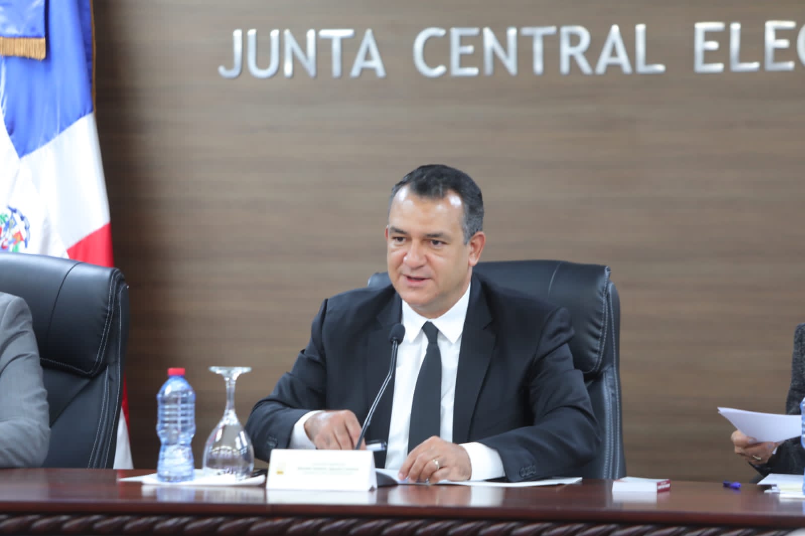JCE adquirirá equipos para transmisión de resultados desde cada Colegio ...