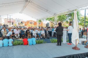 Alcaldía del DN y MOPC entregan nuevo parque en la urbanización Rosmil
